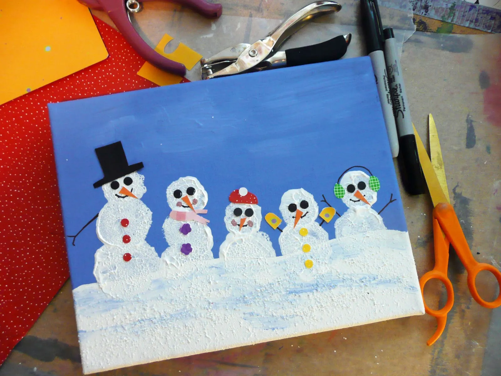 Snowman Painting ~ Winter Art Projects for Kids – Housing a Forest